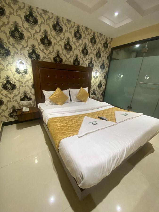 Garden Creek Residency - Near To Mumbai International Airport Hotel Exterior foto