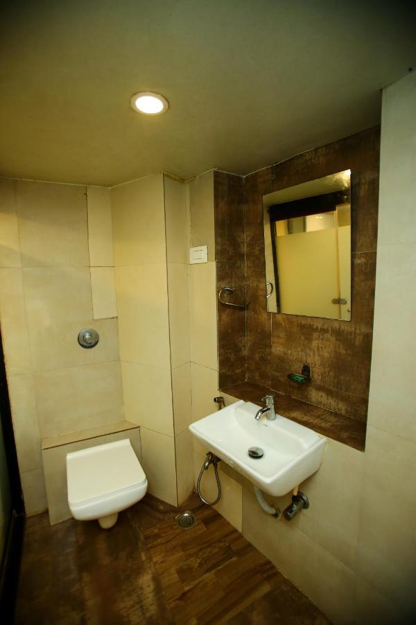 Garden Creek Residency - Near To Mumbai International Airport Hotel Exterior foto