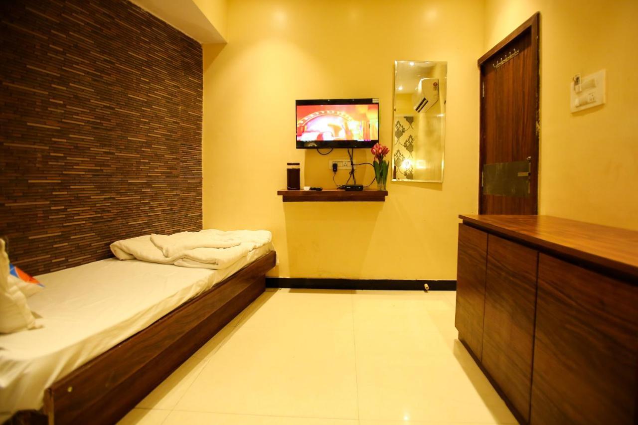Garden Creek Residency - Near To Mumbai International Airport Hotel Exterior foto